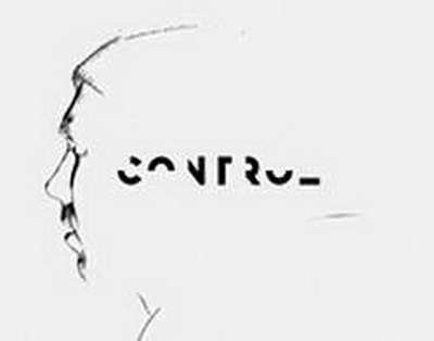 Константин и Софья Эрнст — на деловом, Ксения Собчак с Константином Богомоловым на вечеринке и 'киберневаляшки' : как прошёл второй день ПМЭФ